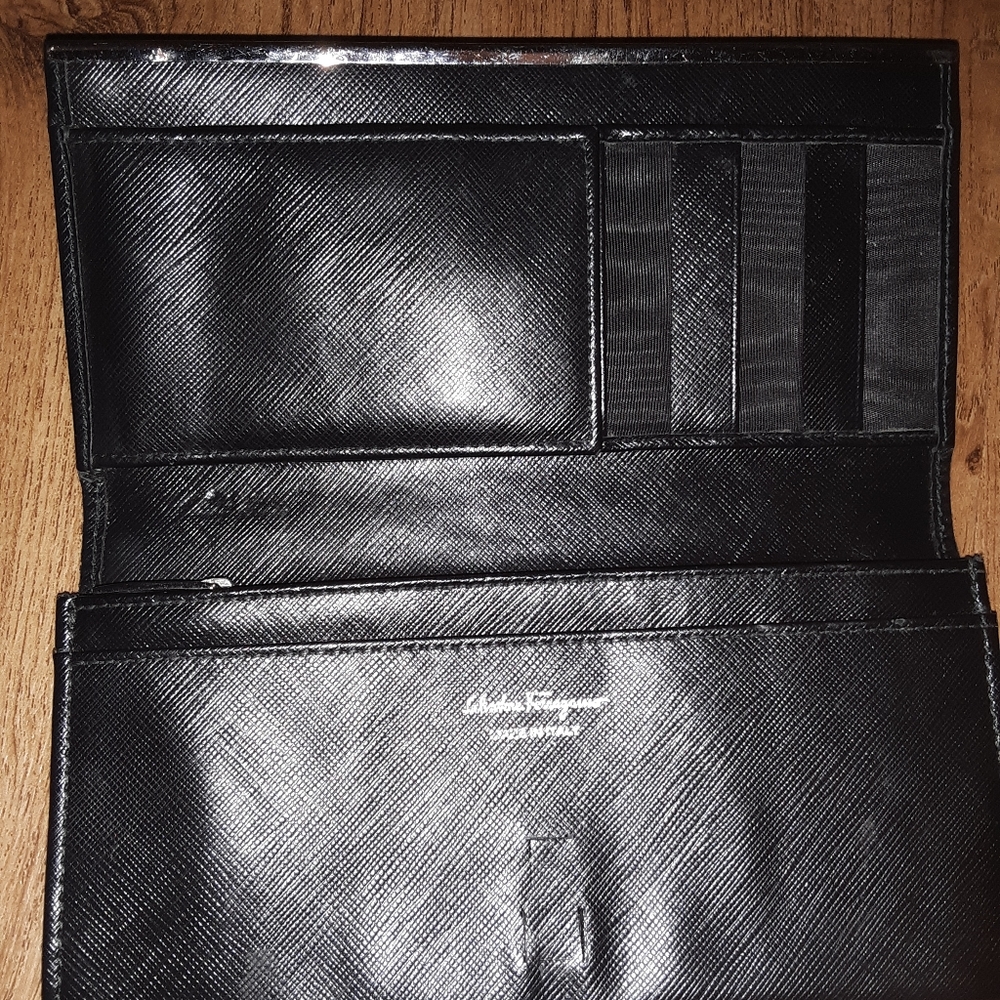 Salvatore Ferragamo wallet